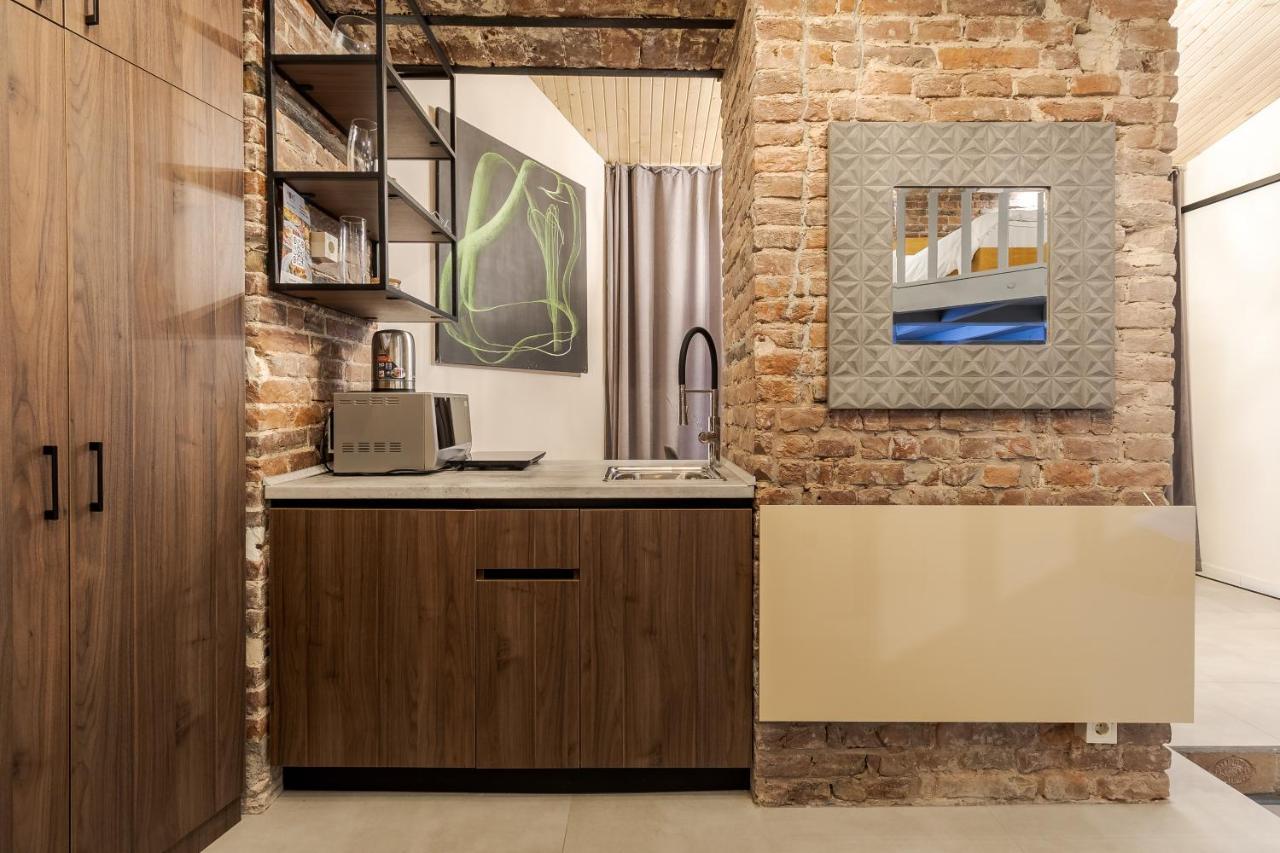 Lesi Apartment With Terrace Lviv Luaran gambar