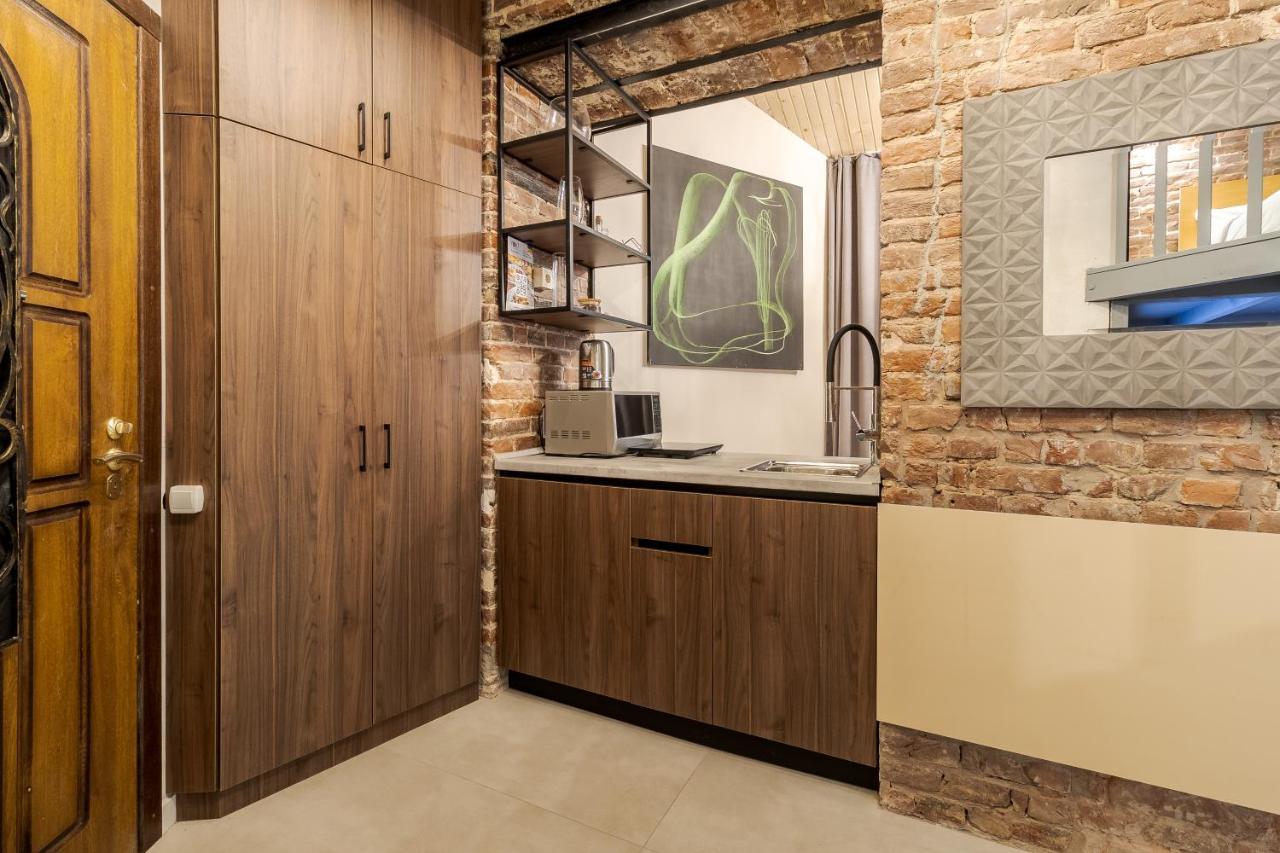 Lesi Apartment With Terrace Lviv Luaran gambar